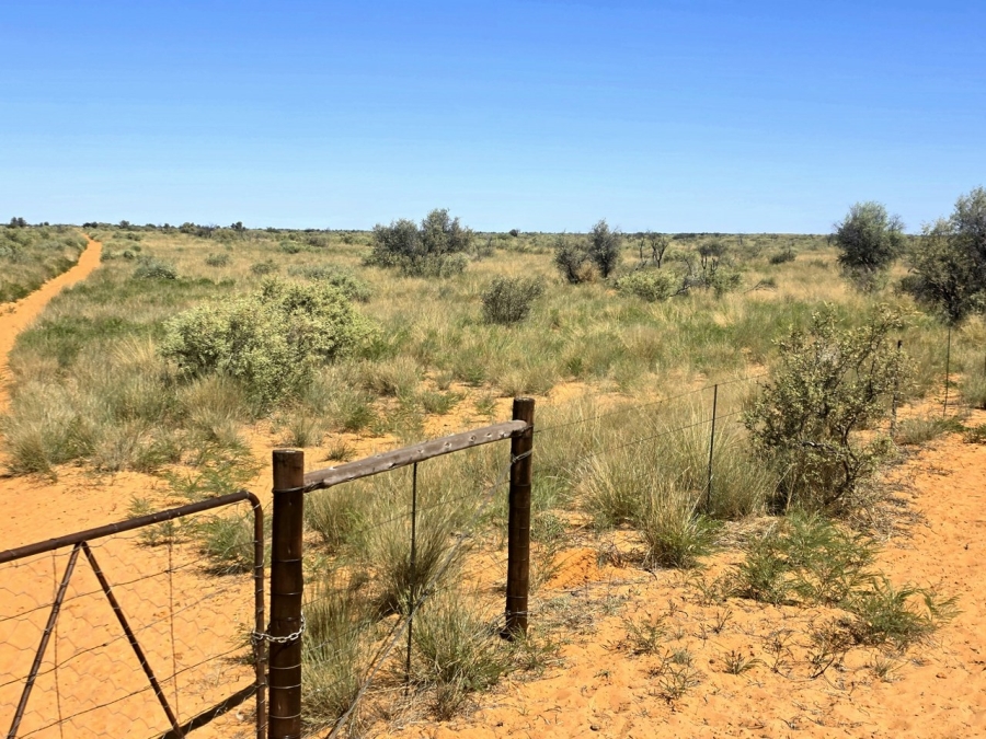 Commercial Property for Sale in Olifantshoek Rural Northern Cape